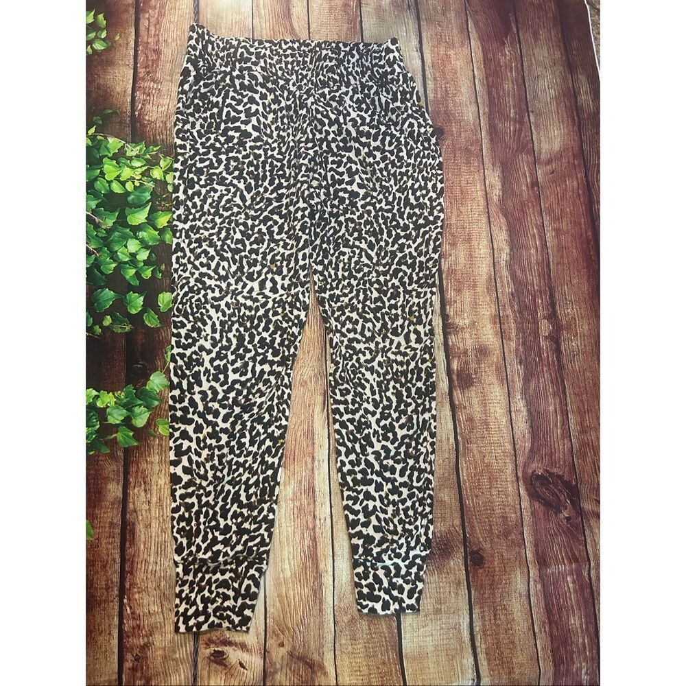 Cabi Cheetah Print Joggers Size S